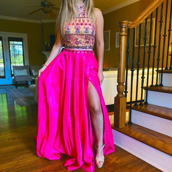 Sherri Hill Two Piece Slit dress size 0/2 - Picture 1 of 6